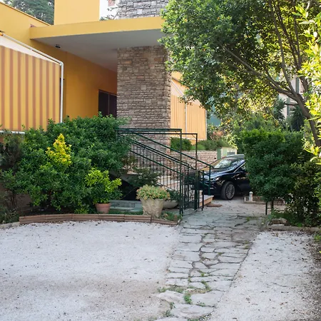 Villa Domus Salento Suites&Rooms-3